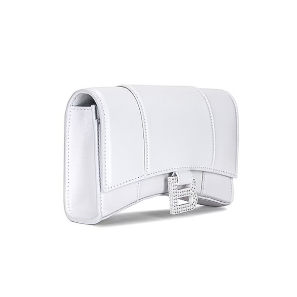 Authentic balenciag chain wallet bag - Picture 2 of 8